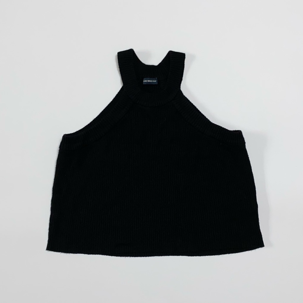 Brandy Melville Cropped Sleeveless Ribbed Knit Top